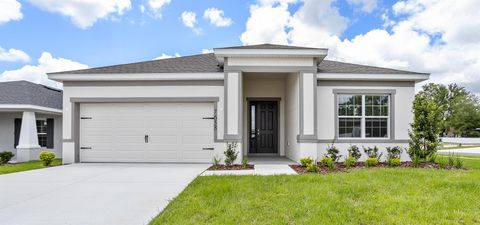Photo of 7658 SE 113th Place, Belleview, FL 34420 (MLS # L4962042)