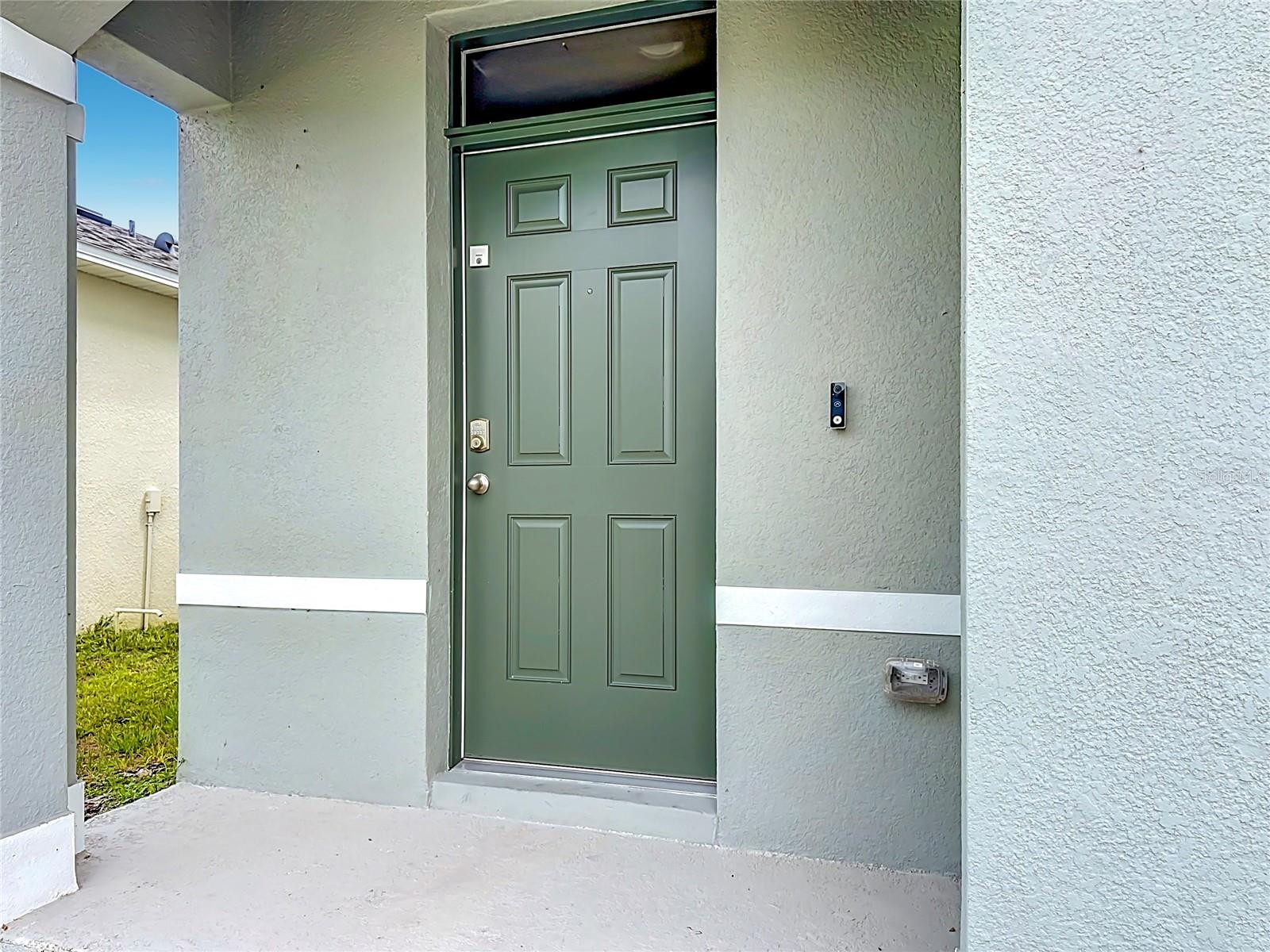 1172 CASCADES AVENUE