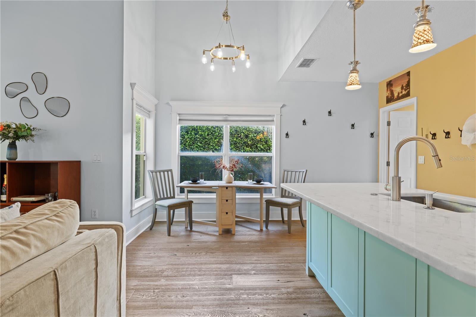 LOST CREEK - Residential