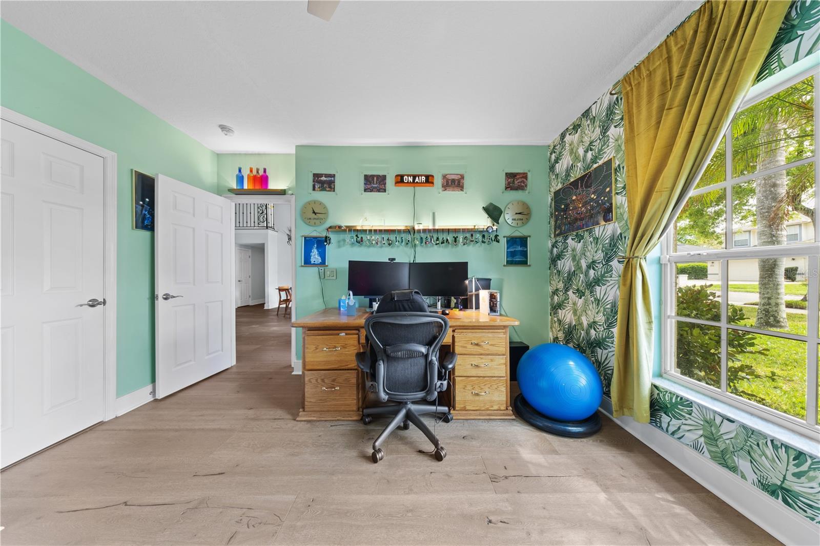 LOST CREEK - Residential