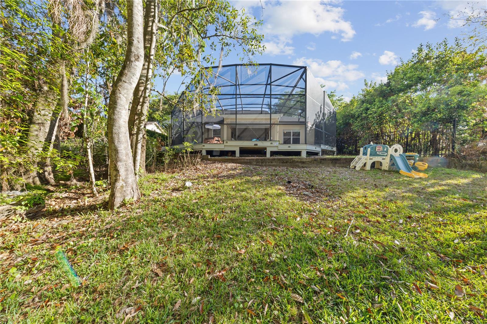 LOST CREEK - Residential