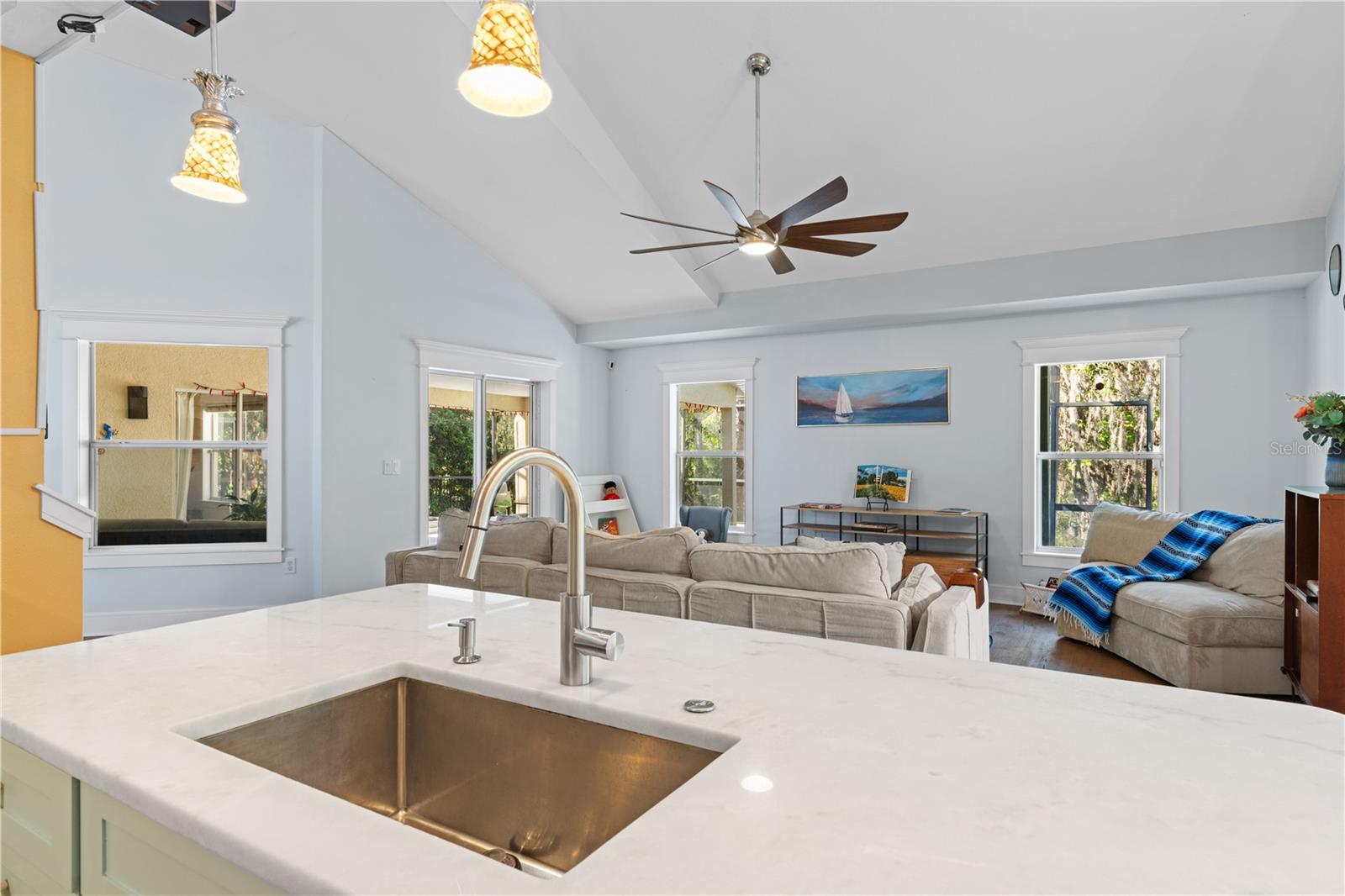 LOST CREEK - Residential