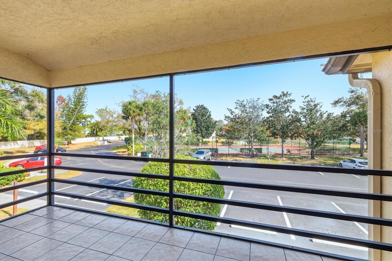 GARDENS AT PALM-AIRE COUNTRY CLUB II - Residential