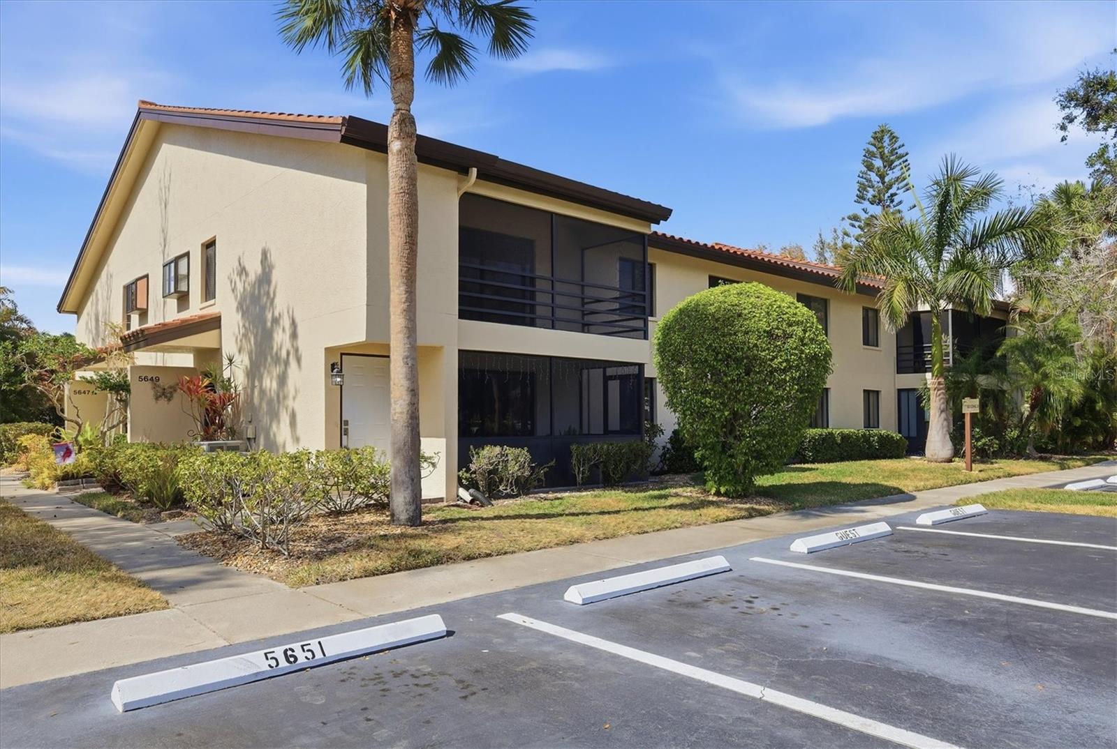 GARDENS AT PALM-AIRE COUNTRY CLUB II - Residential