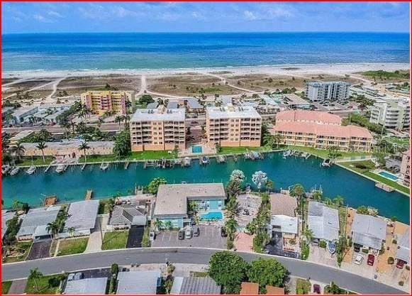 COPA PALMS CONDO - Residential