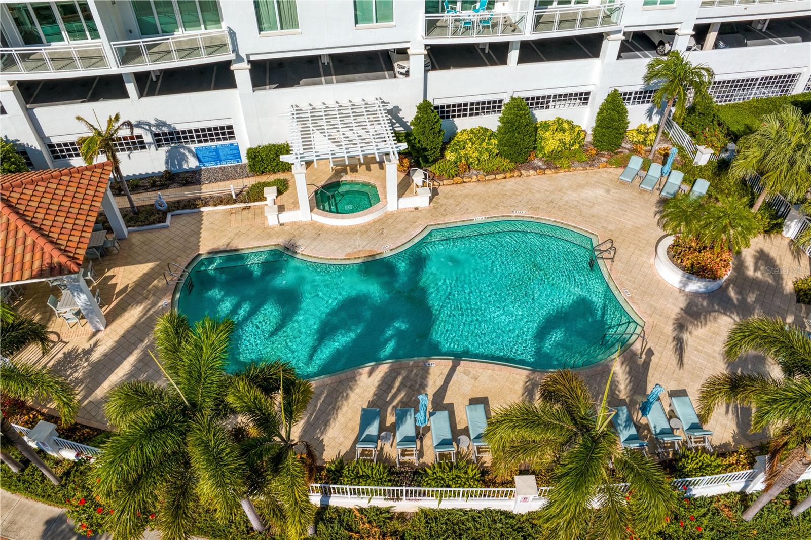 1325 NE SNELL ISLE BOULEVARD NE 711