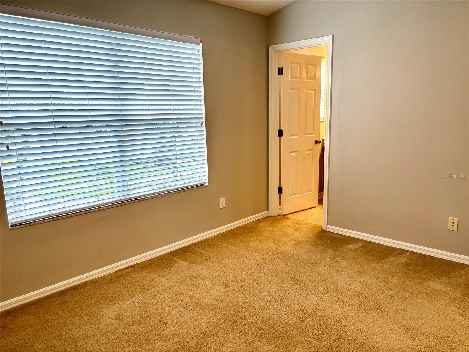 LAKES/WINDERMERE-LK REAMS TWNH - Residential