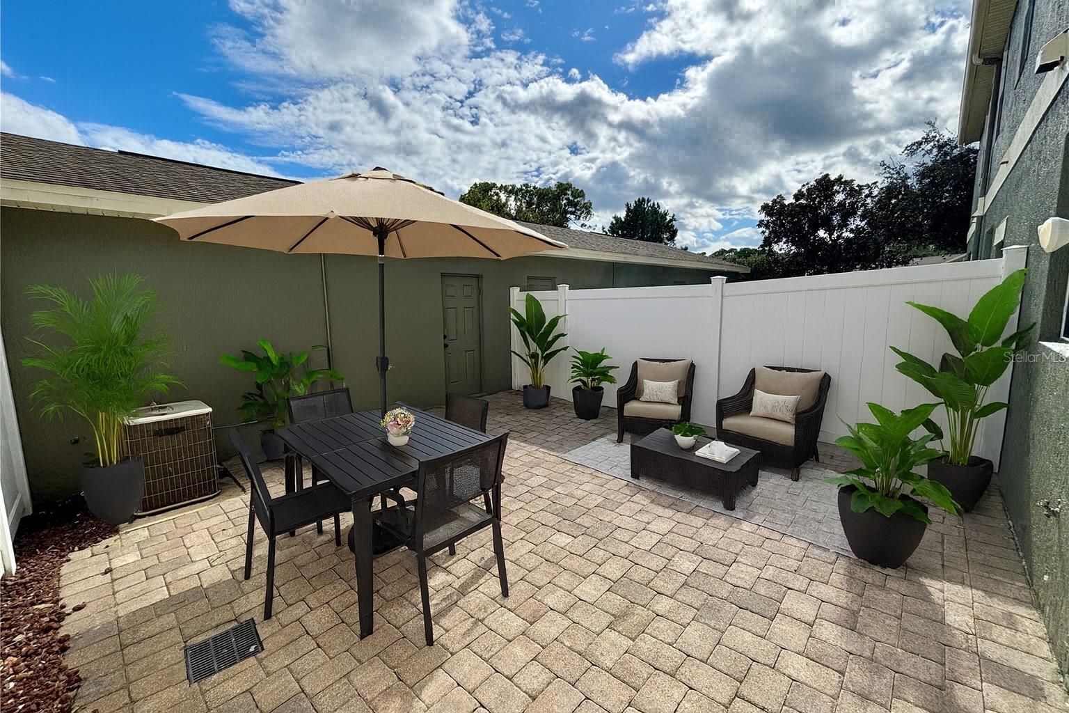 LAKES/WINDERMERE-LK REAMS TWNH - Residential