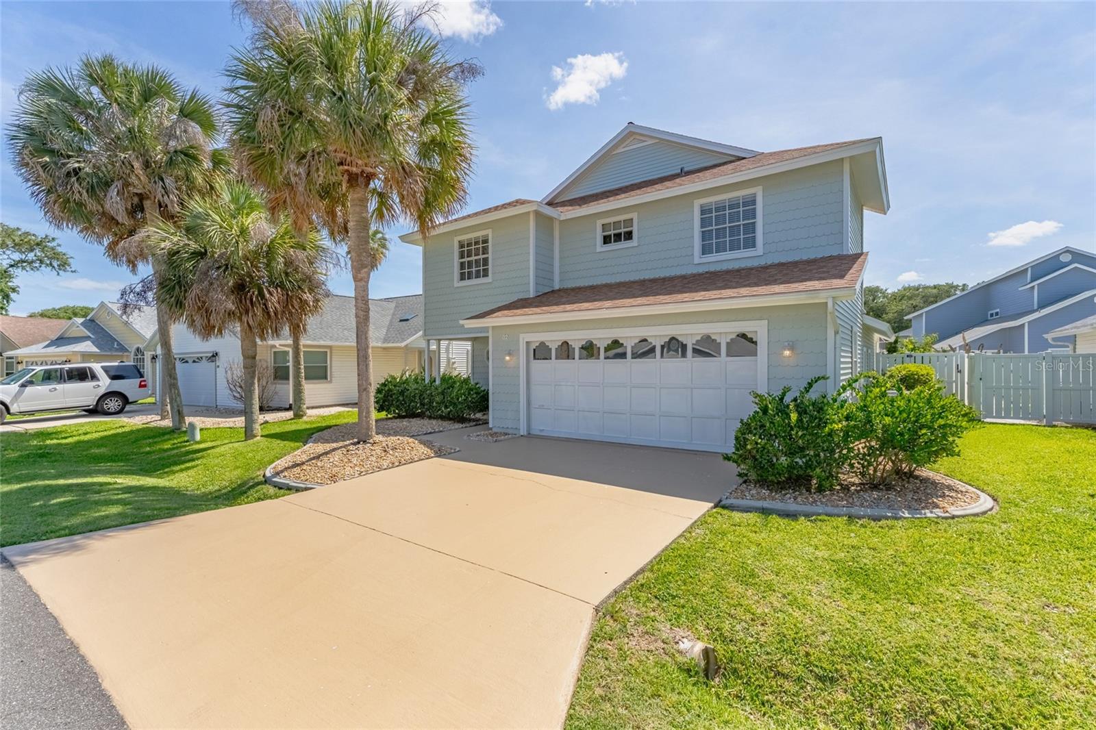 32 ANDOVER DRIVE