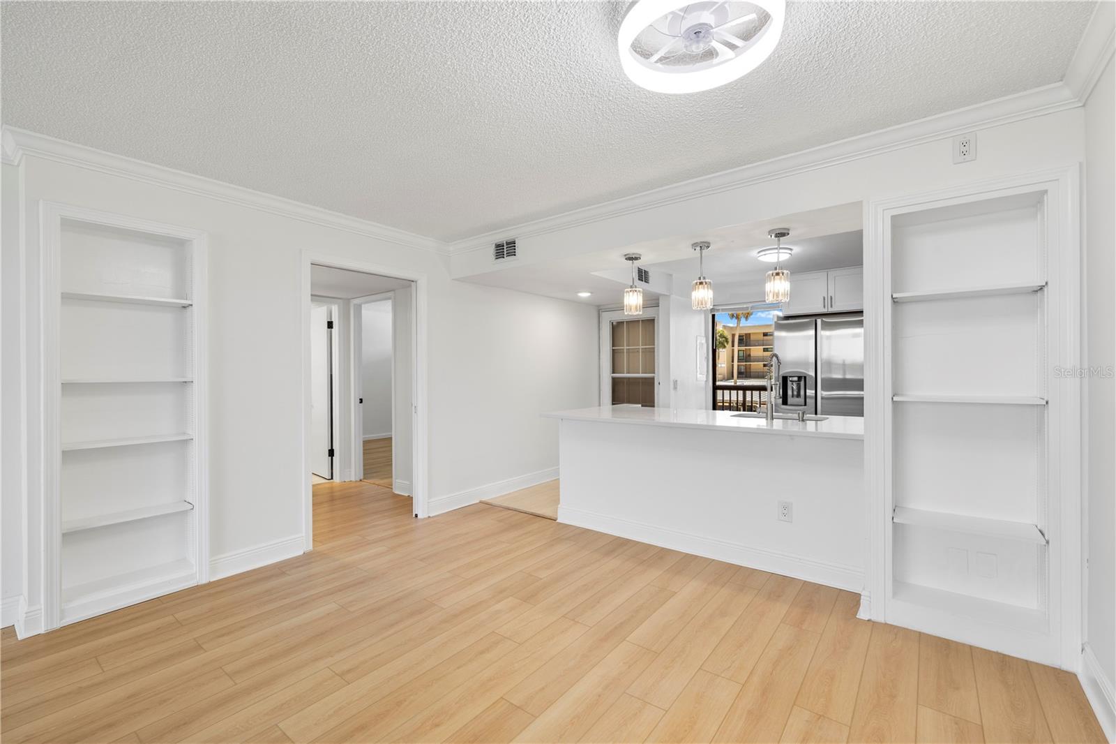 COVE CAY 26-18 VILLAGE I - Residential