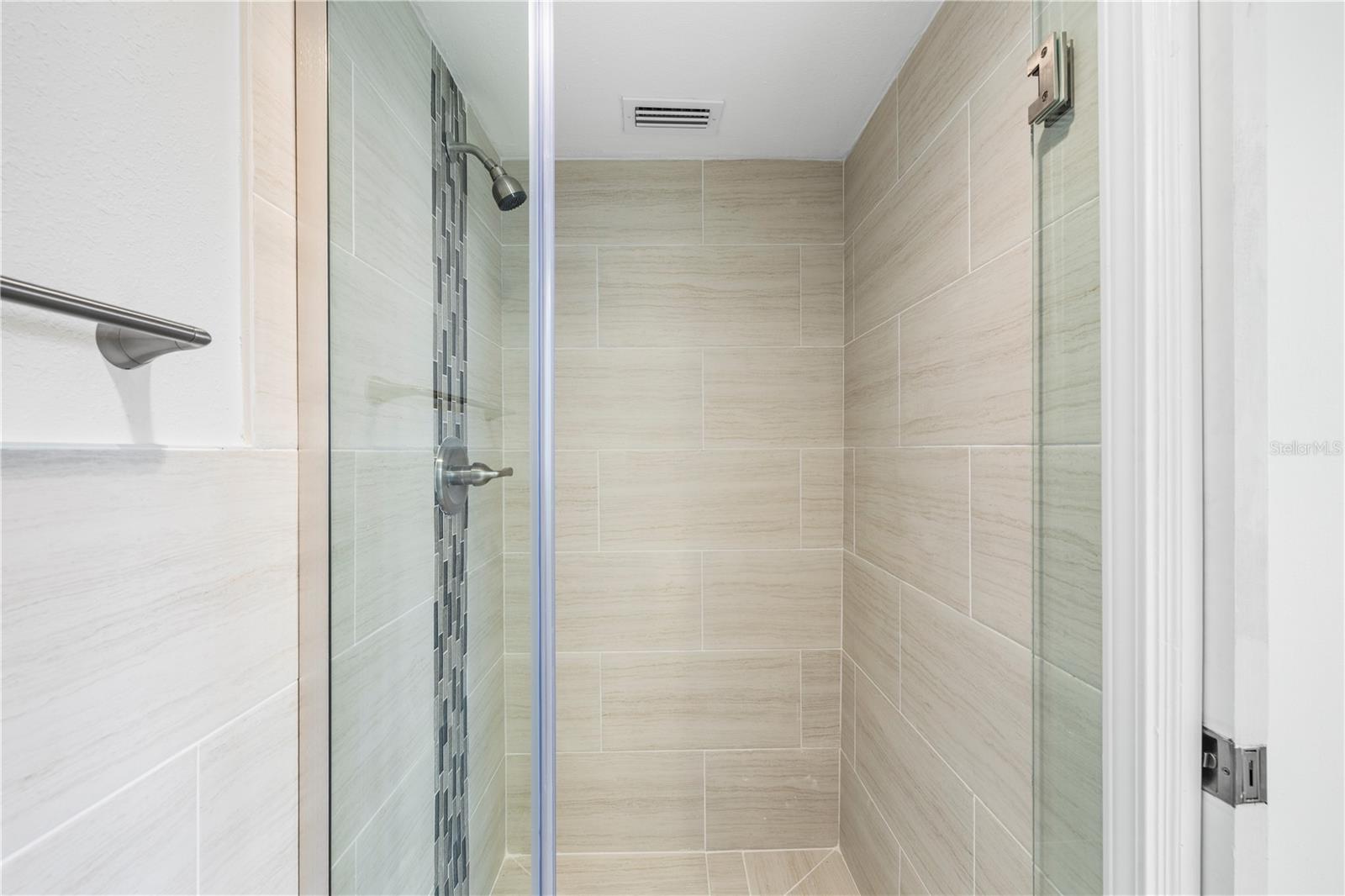 COVE CAY 26-18 VILLAGE I - Residential