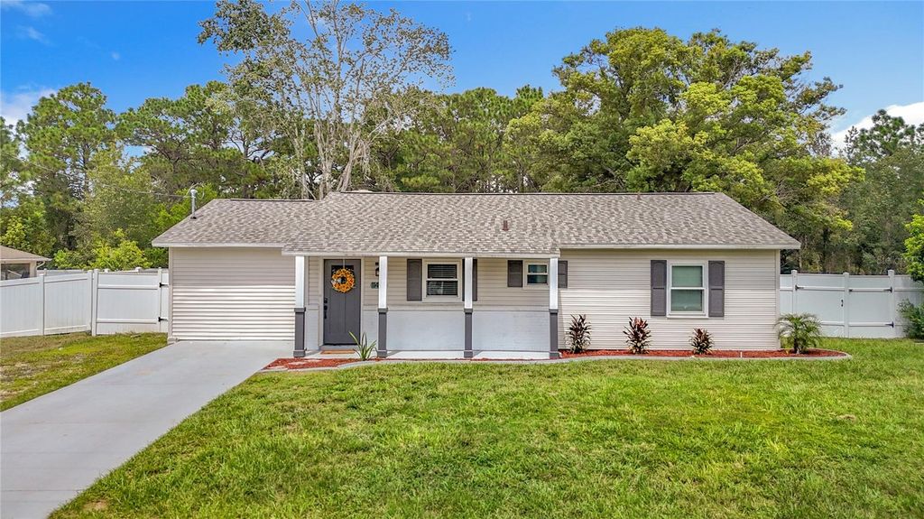 Photo of 11455 Topaz Street, Spring Hill, FL 34608 (MLS # W7878660)