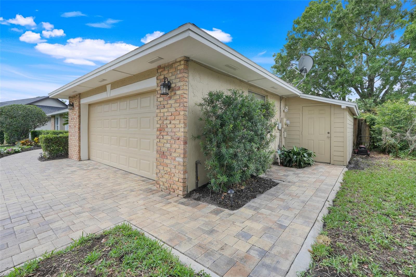 7549 LAKE MARSHA DRIVE