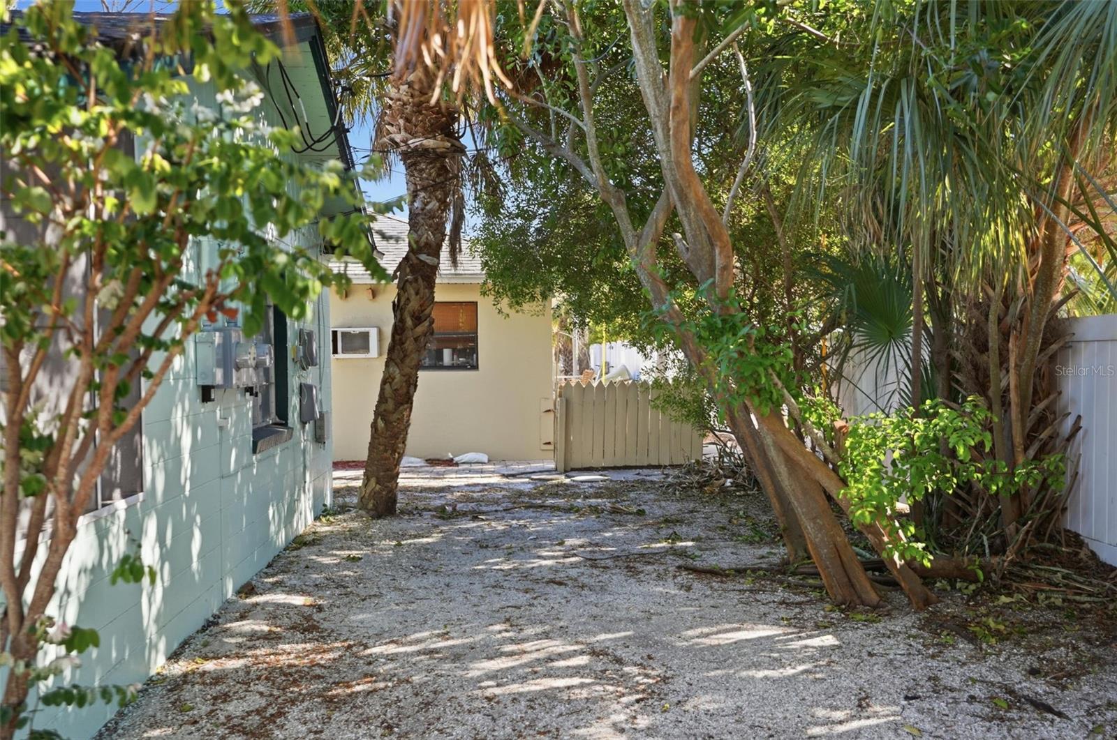 ST PETERSBURG BEACH REP - Residential