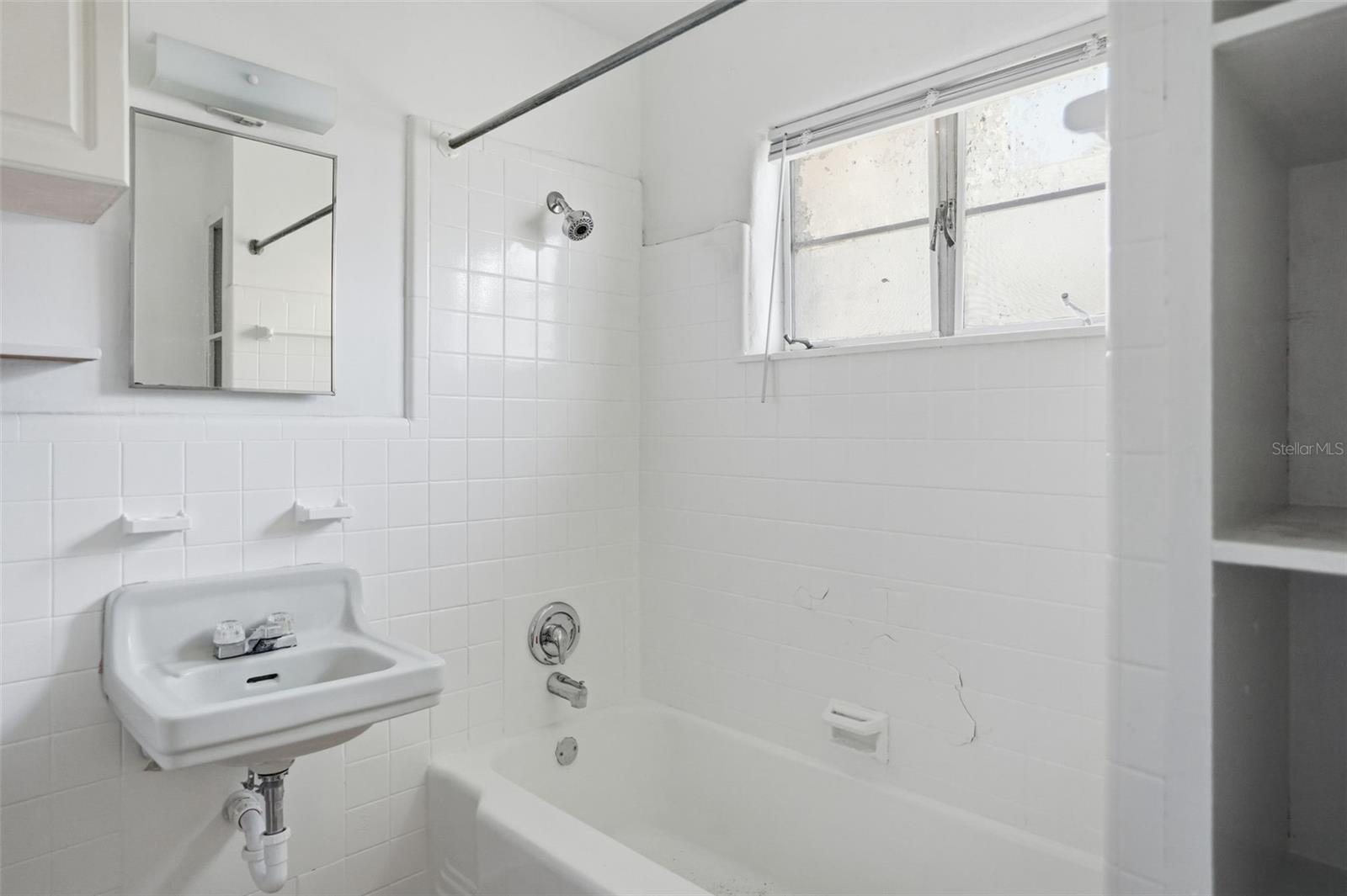 ST PETERSBURG BEACH REP - Residential