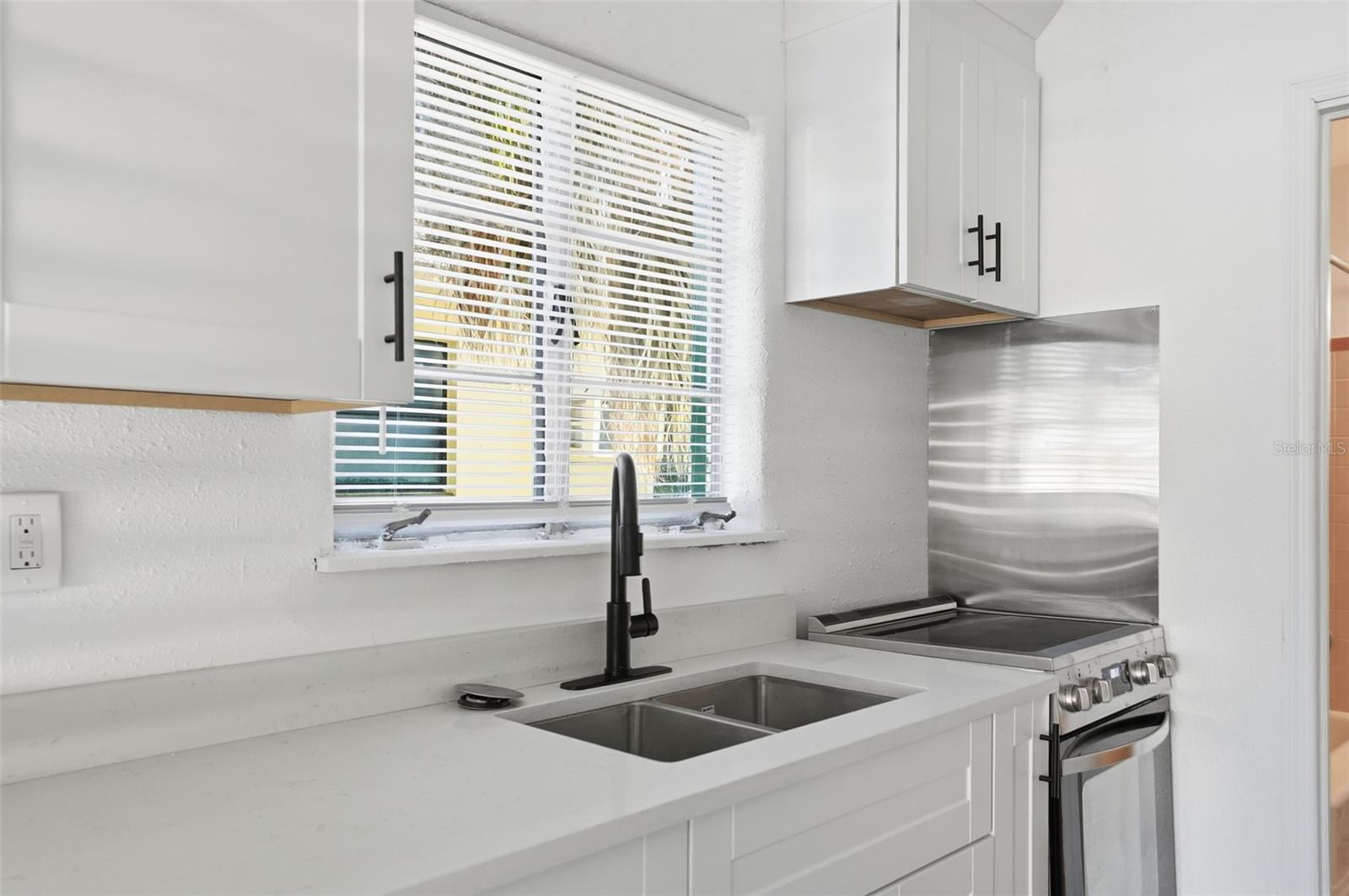 ST PETERSBURG BEACH REP - Residential