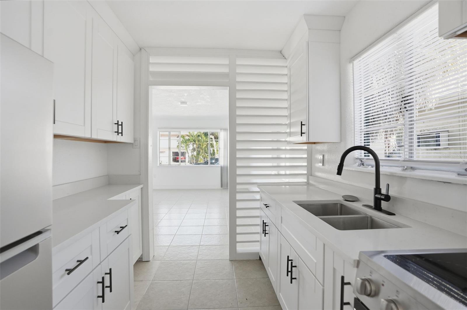 ST PETERSBURG BEACH REP - Residential