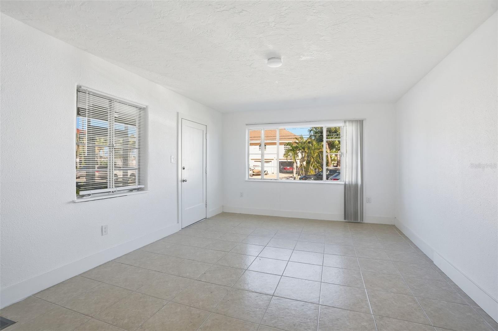 ST PETERSBURG BEACH REP - Residential