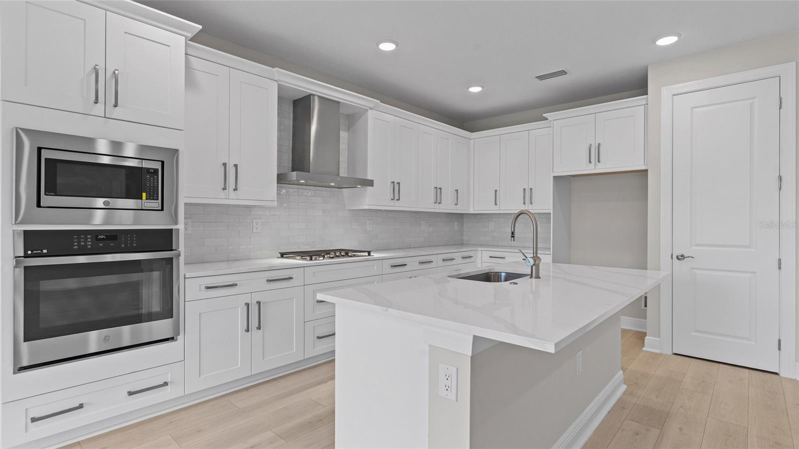 CRESSWIND LAKEWOOD RANCH - Residential