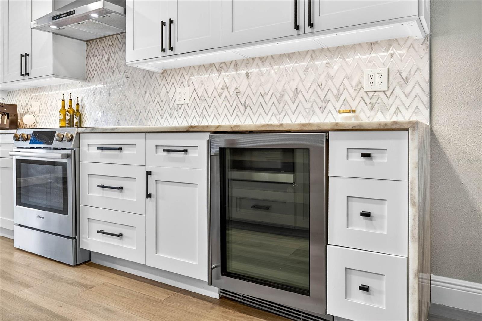 BAYWAY CONDO PH ONE - Residential