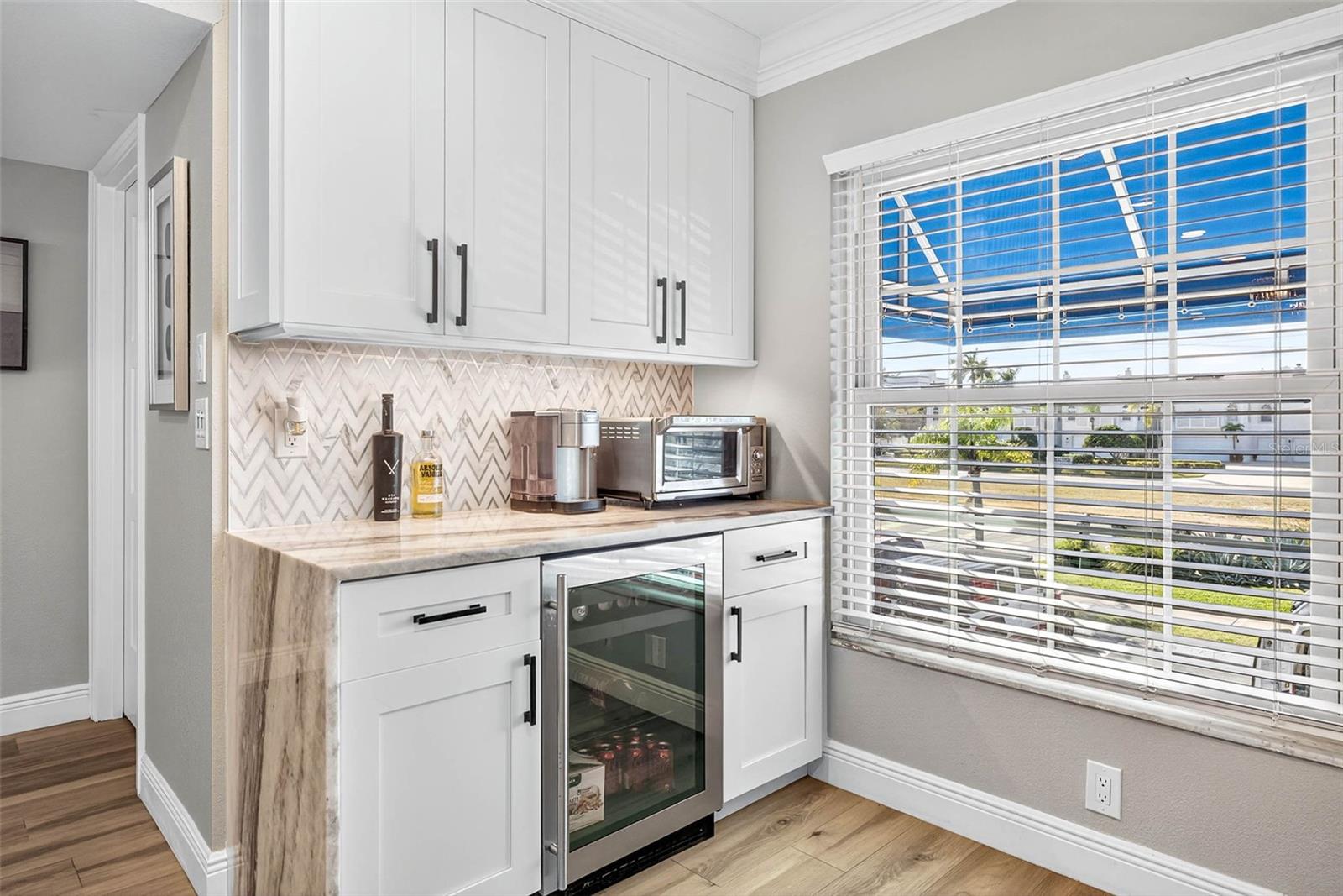 BAYWAY CONDO PH ONE - Residential