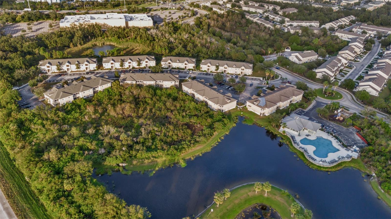 VILLAGES OF BLOOMINGDALE CONDO - Residential Lease