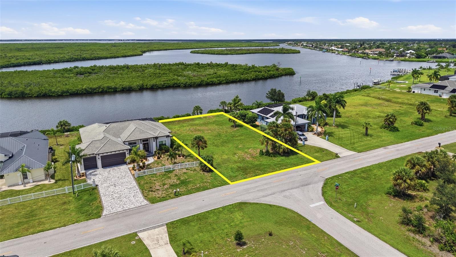 5171 COLLINGSWOOD BOULEVARD, PORT CHARLOTTE, FL, 33948 1 5171 COLLINGSWOOD BOULEVARD