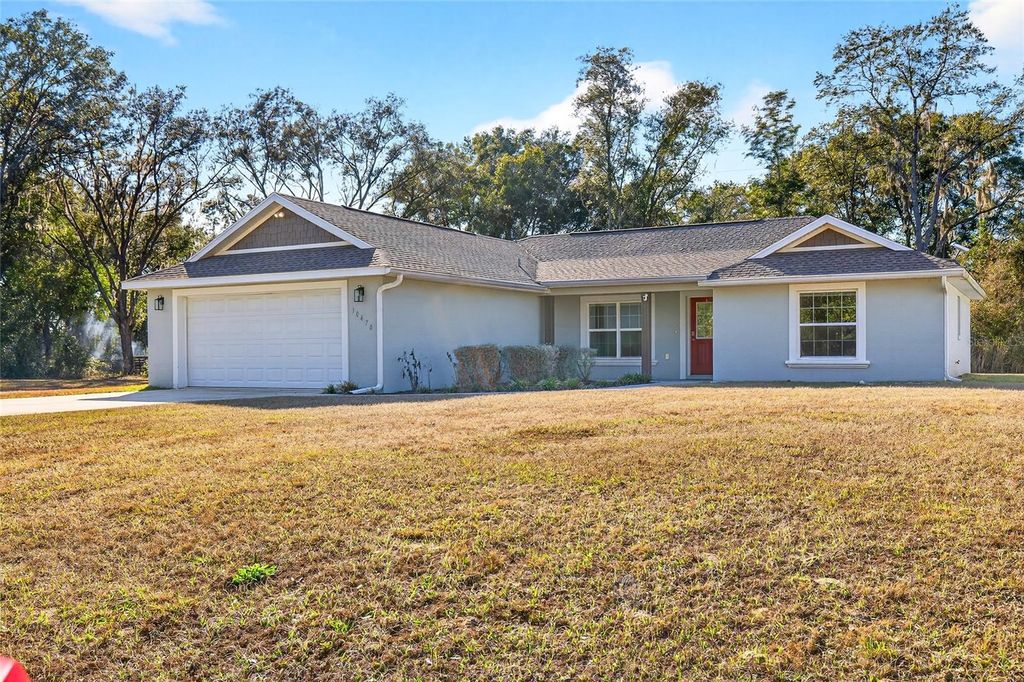 Photo of 10470 SW 139th Court, Dunnellon, FL 34432 (MLS # O6377512)