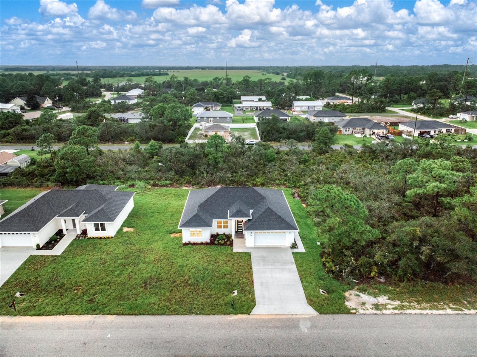 SEBRING COUNTRY ESTATE SEC 03 - Residential