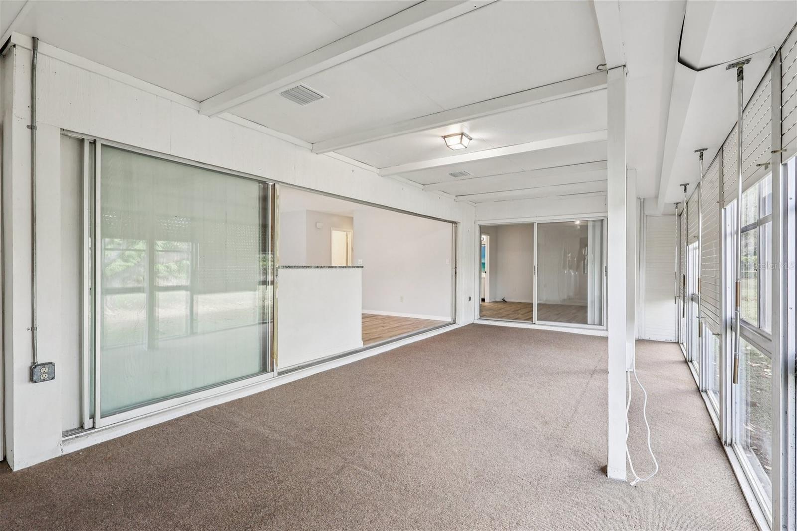 PORT MALABAR UNIT 04 - Residential