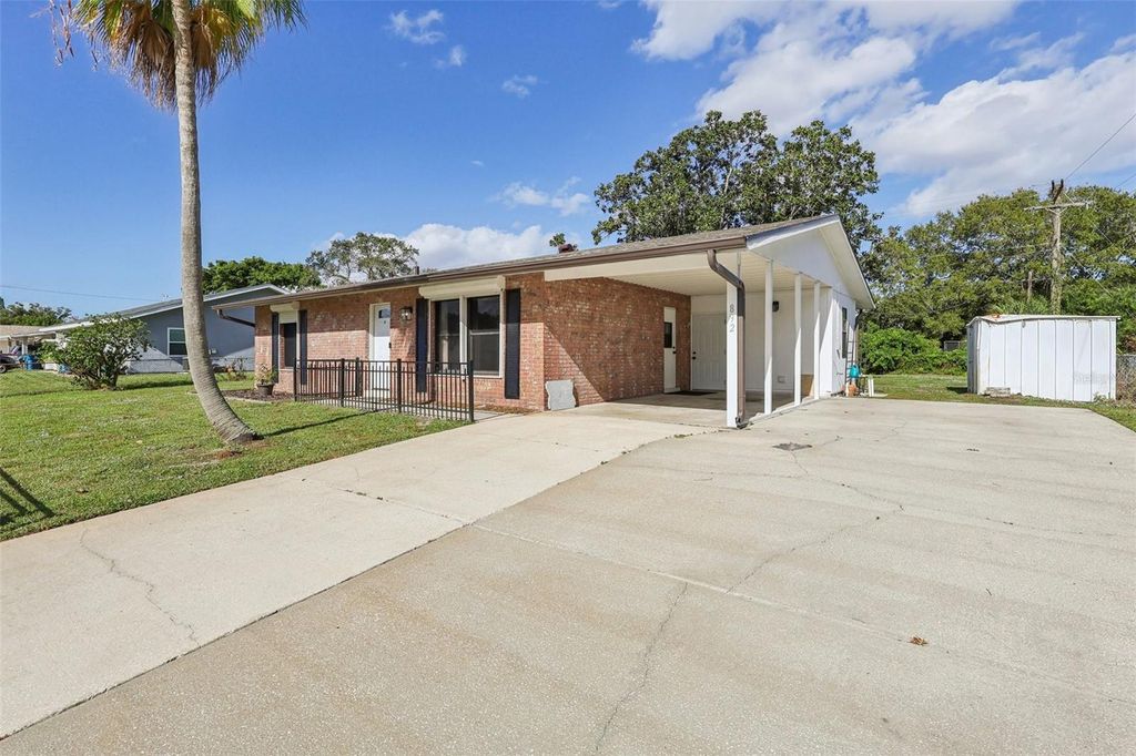 Photo of 892 Hampton Drive NE, Palm Bay, FL 32905 (MLS # G5103816)