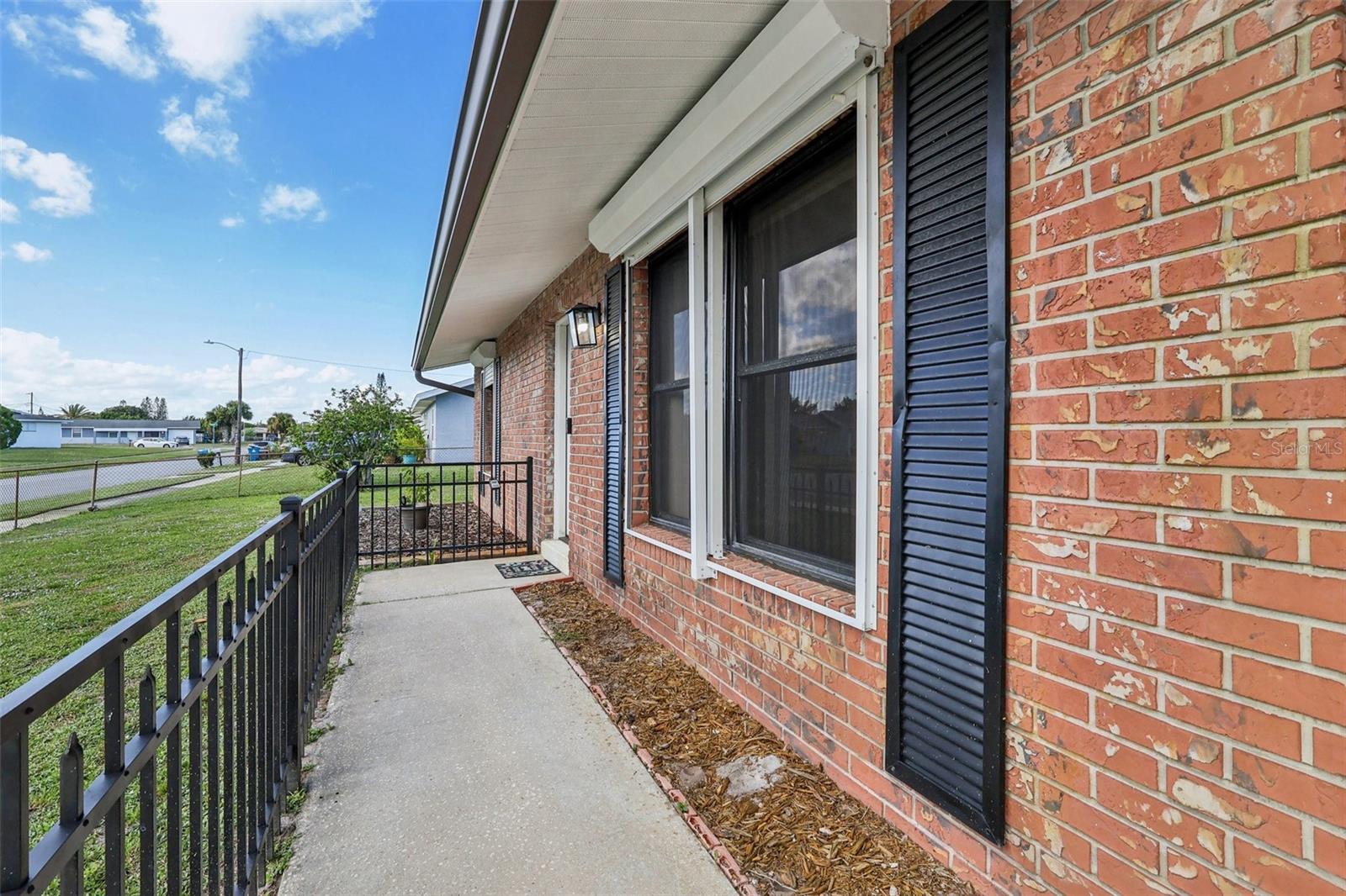 PORT MALABAR UNIT 04 - Residential