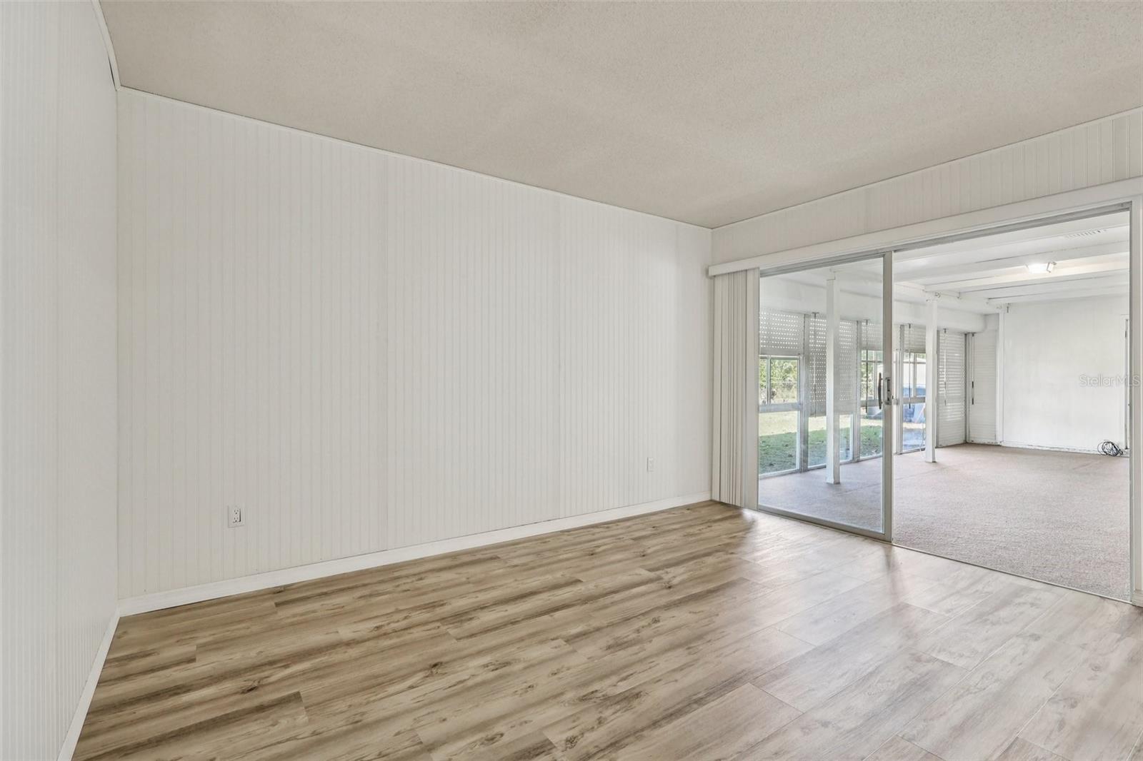 PORT MALABAR UNIT 04 - Residential