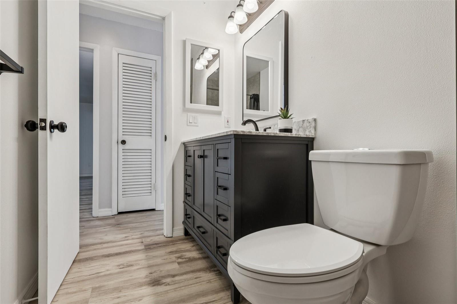 PORT MALABAR UNIT 04 - Residential