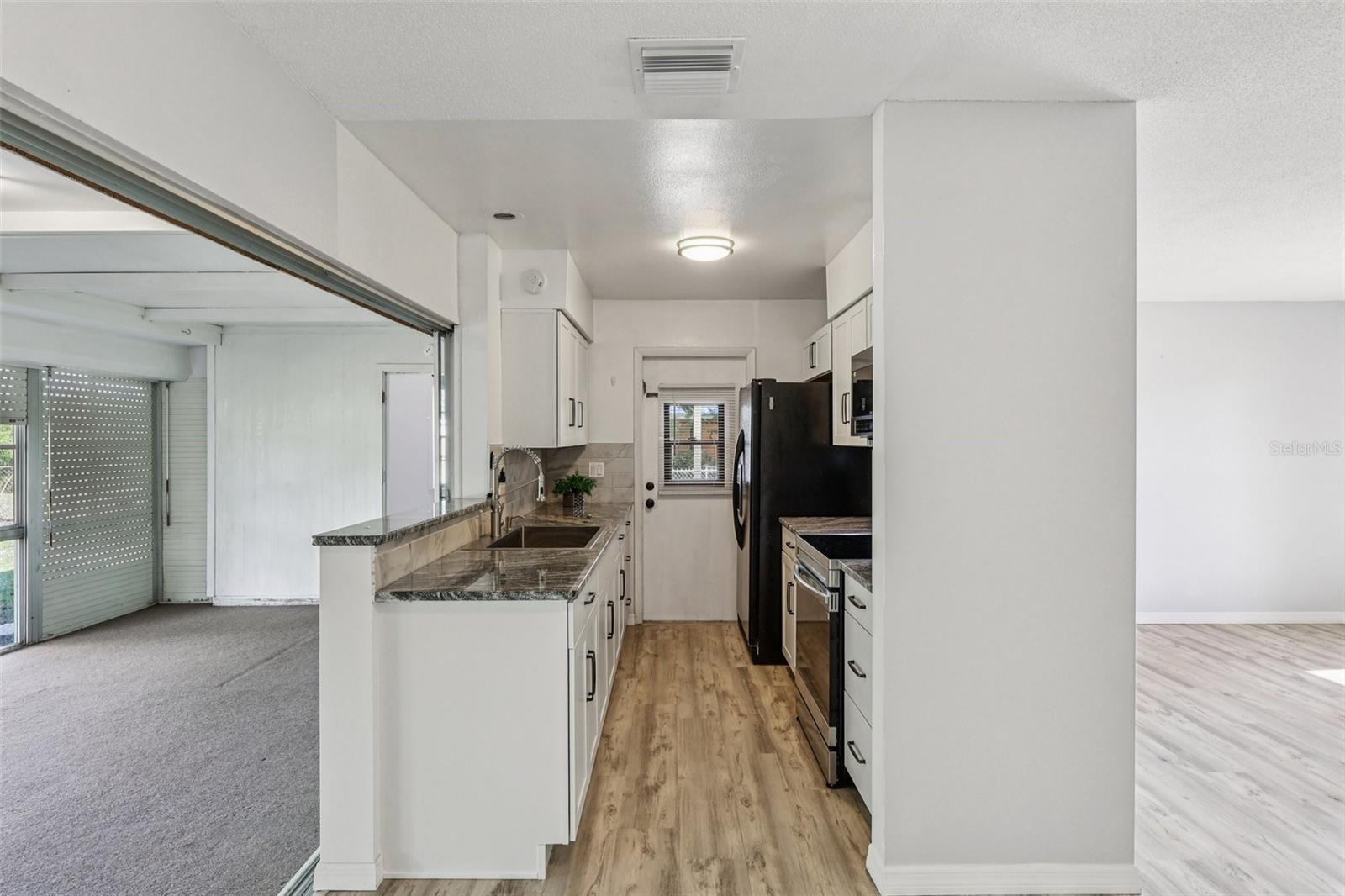 PORT MALABAR UNIT 04 - Residential