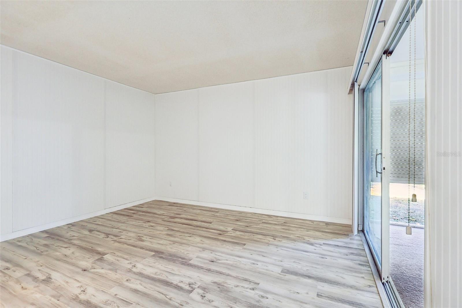 PORT MALABAR UNIT 04 - Residential