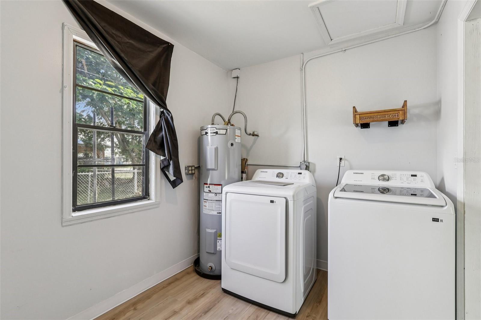 PORT MALABAR UNIT 04 - Residential