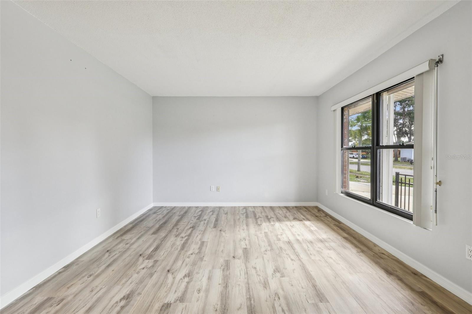 PORT MALABAR UNIT 04 - Residential