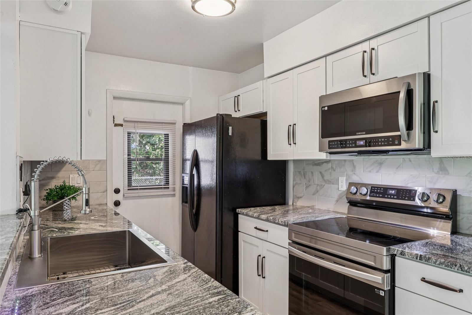 PORT MALABAR UNIT 04 - Residential