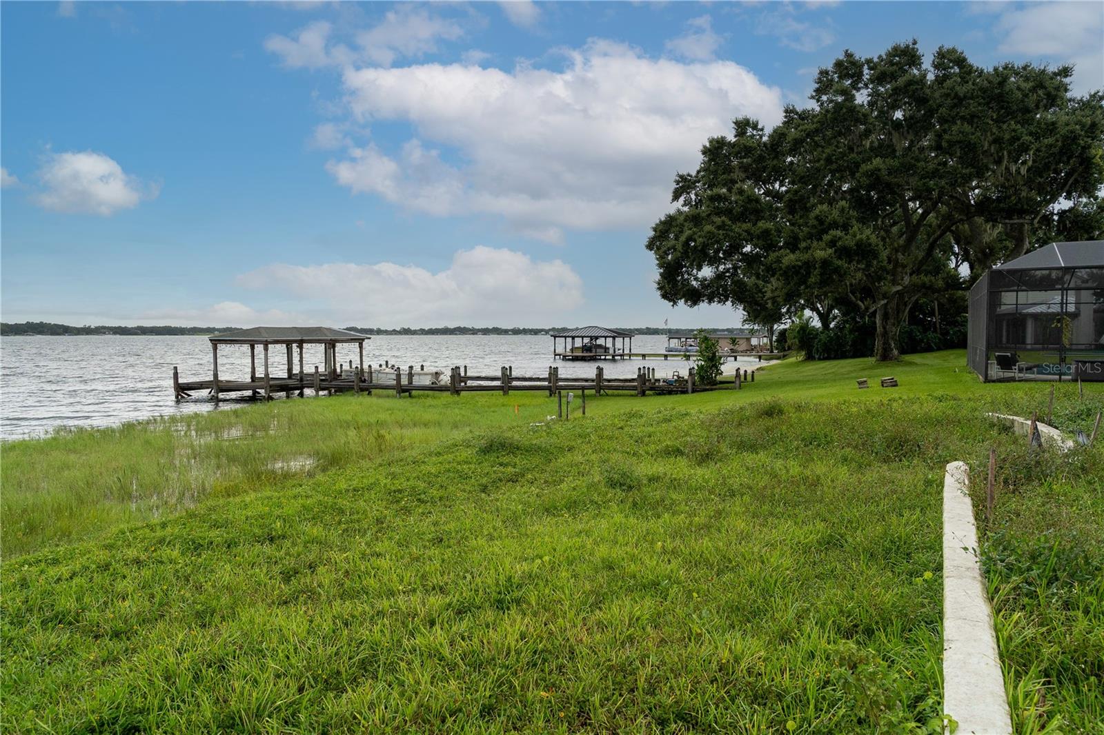 NELA ISLE ISLAND SEC - Land