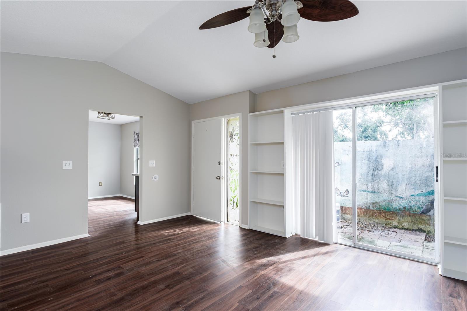 PALM COVE VILLAS PH 1&2 - Residential Lease