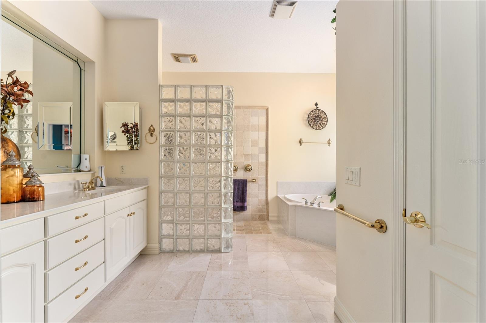 ROMEO FARMS - Residential