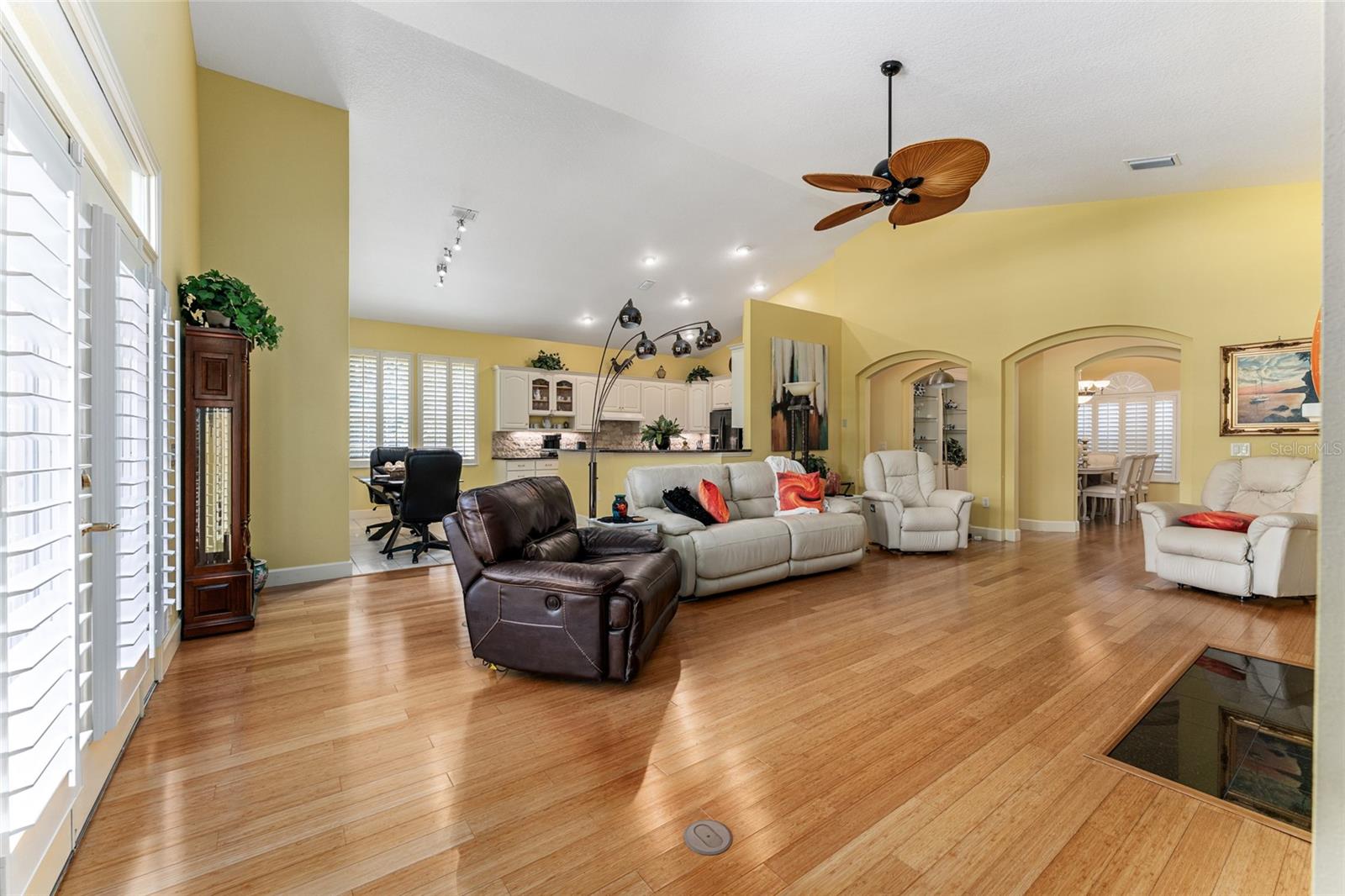 ROMEO FARMS - Residential