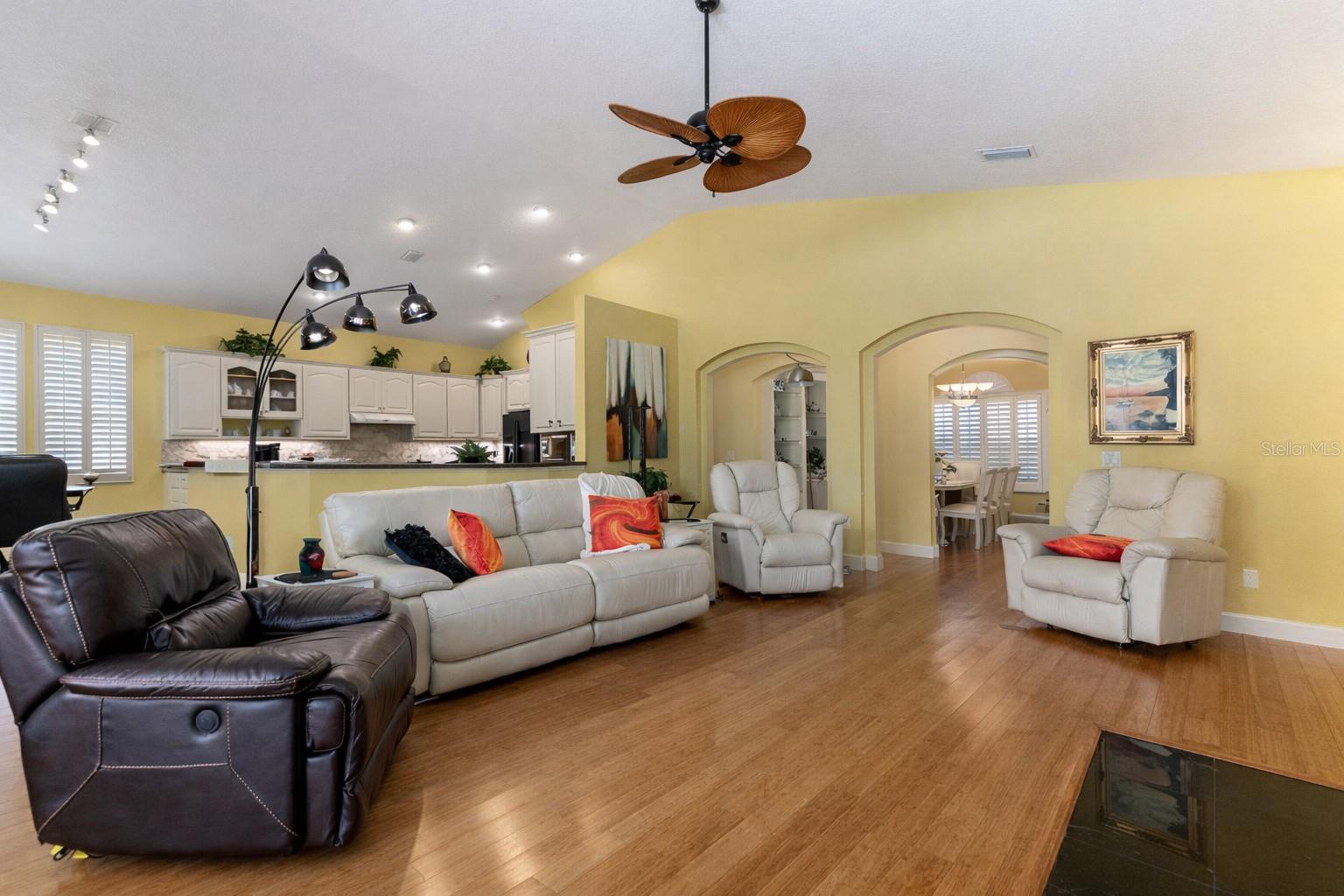 ROMEO FARMS - Residential