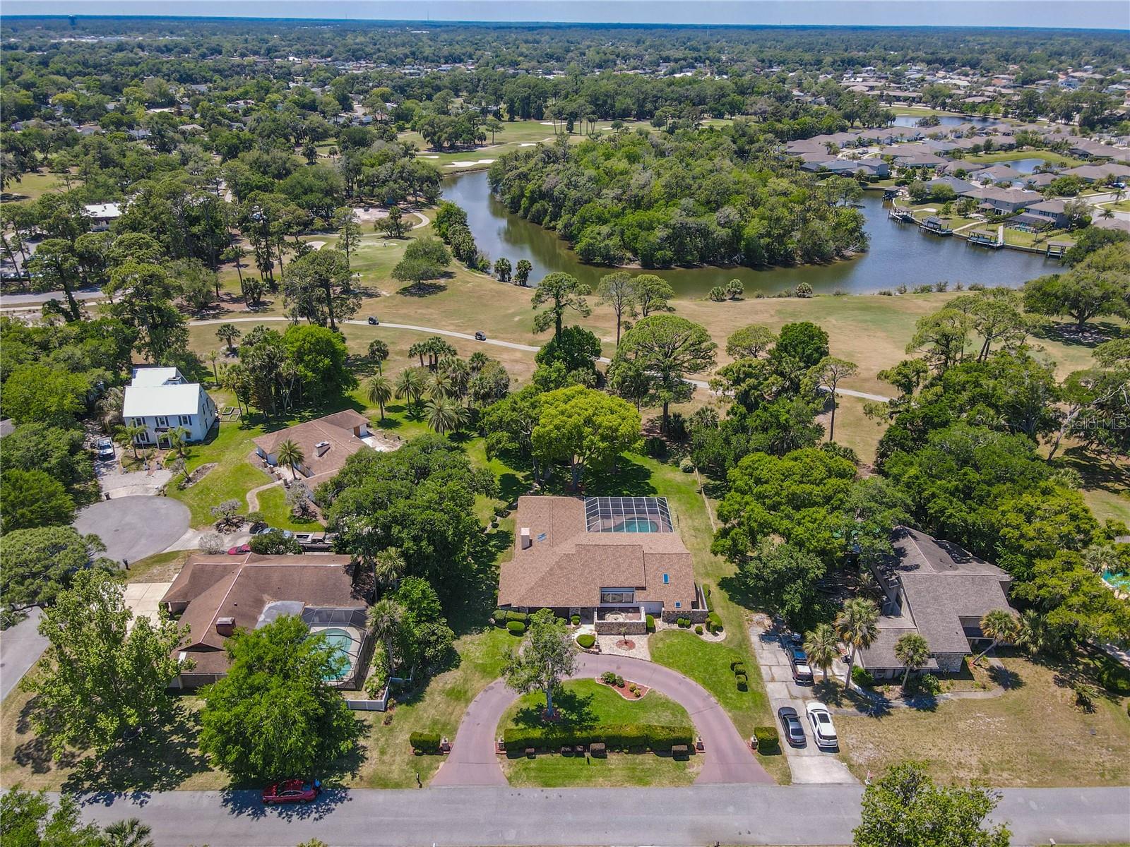 LAKE FOREST & LAKE FOREST NORTH - Residential