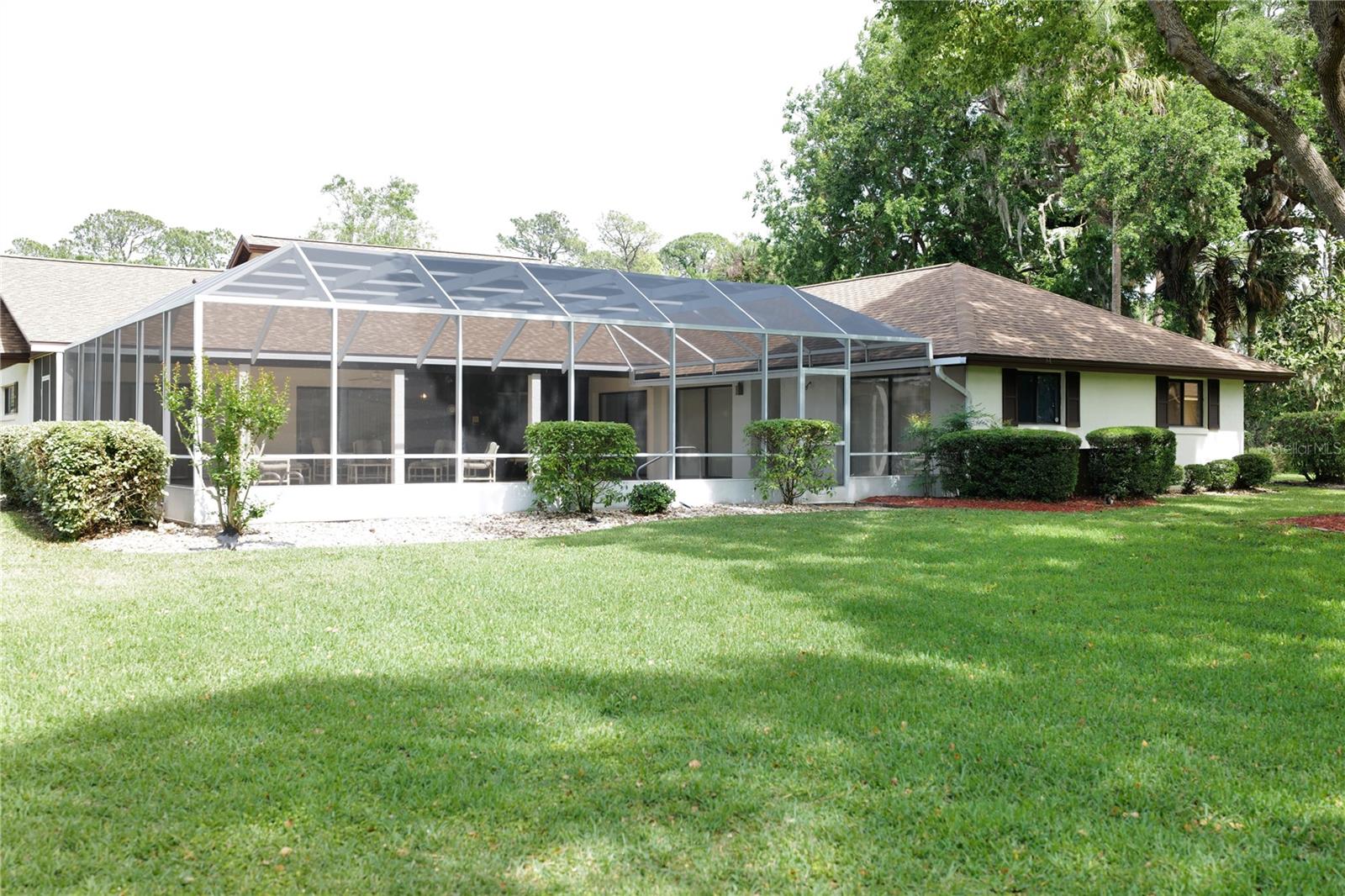 LAKE FOREST & LAKE FOREST NORTH - Residential