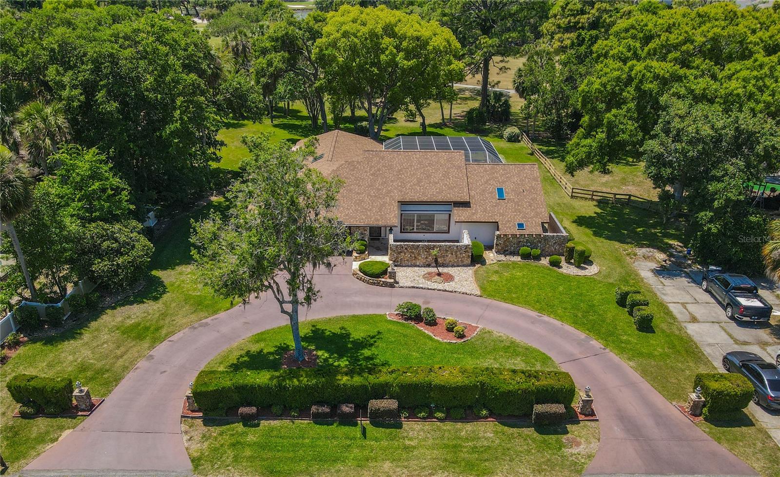 LAKE FOREST & LAKE FOREST NORTH - Residential