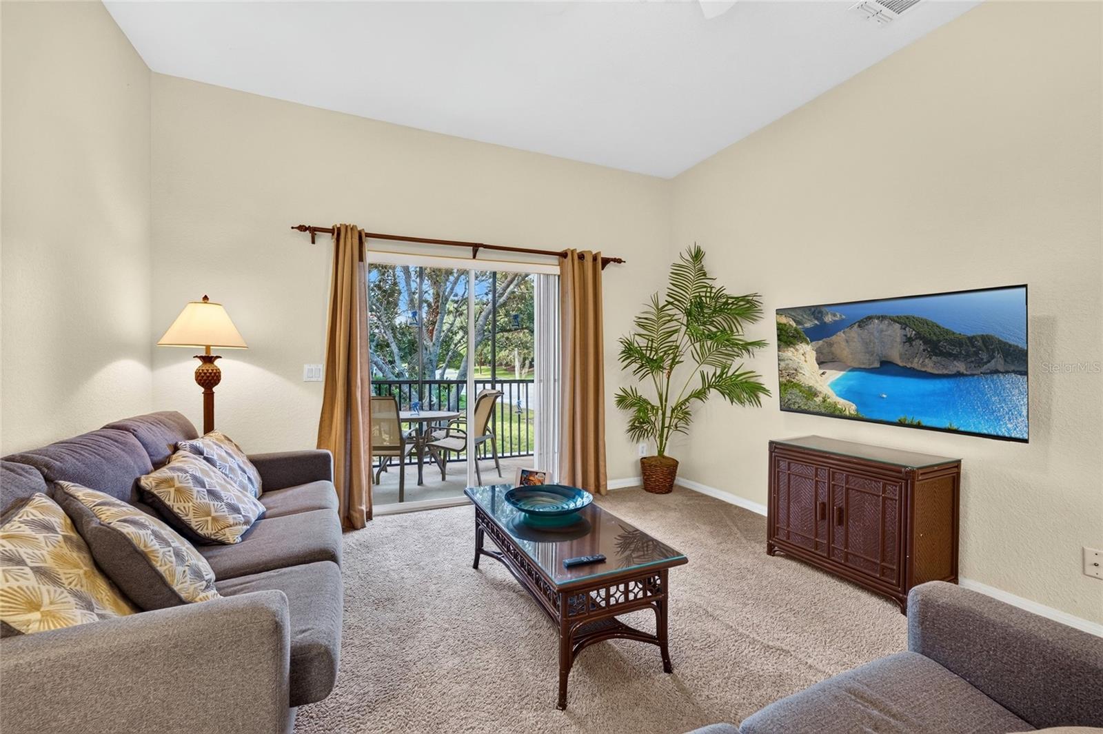 312 LUCAYA LOOP 312