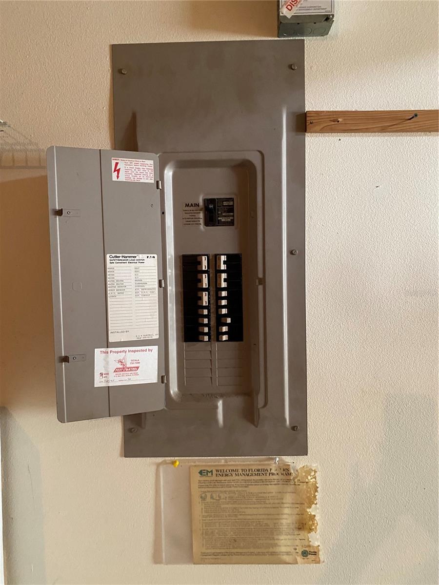 ON TOP OF THE WORLD - Residential