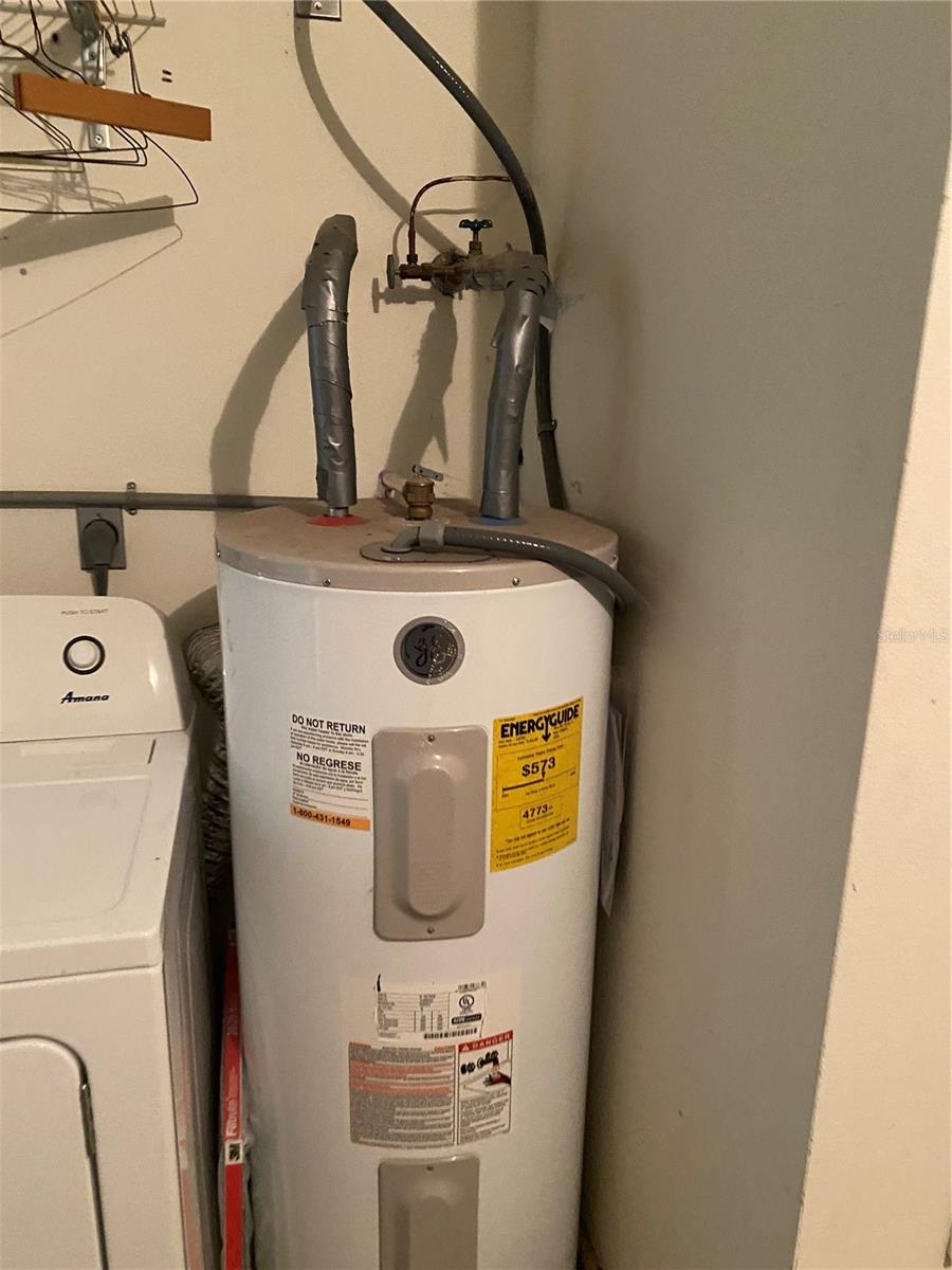 ON TOP OF THE WORLD - Residential